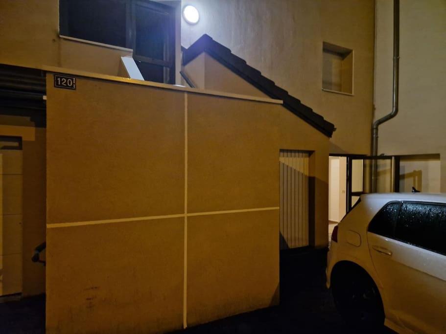 Logement Atypique & Parking Gratuit Gex Zewnętrze zdjęcie