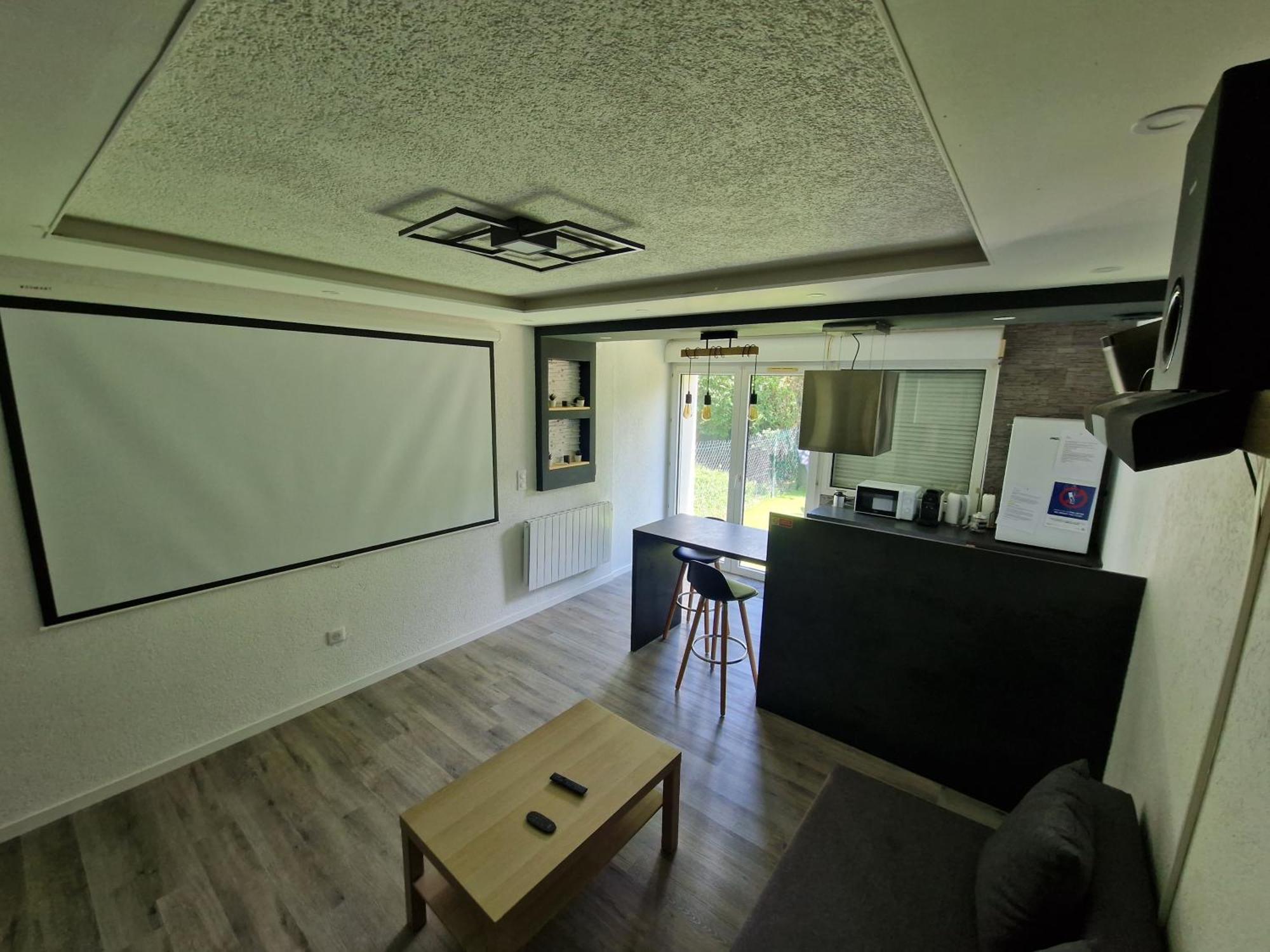 Logement Atypique & Parking Gratuit Gex Zewnętrze zdjęcie